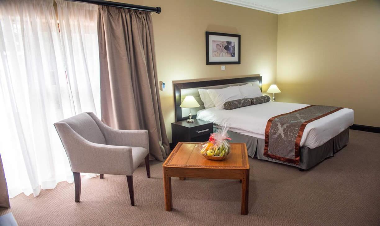 Hotel Sunbird Lilongwe Esterno foto