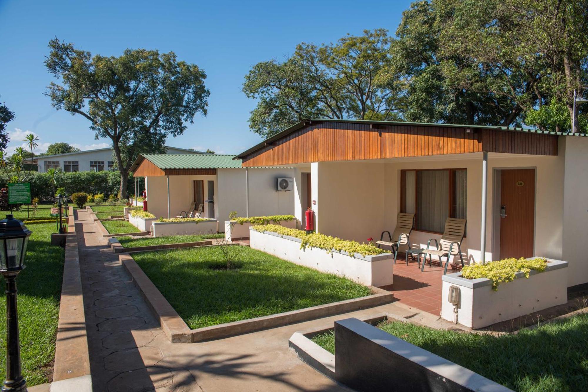 Hotel Sunbird Lilongwe Esterno foto